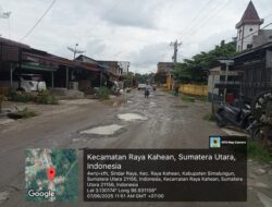 Belasan Kilo meter Jalan Rusak Parah Mirip Kubangan Kerbau Menjadi Derita Pahit Bertahun tahun Masyarakat Raya Kehean, di Simalungun