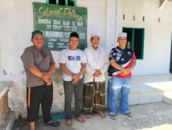 Kanit Reskrim Polsek Panai Hilir Salurkan Bantuan Renovasi Kamar Mandi Untuk Parsulukan Na’sabandiyah