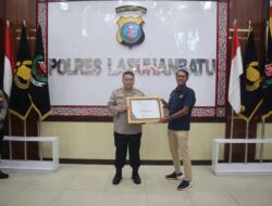 Kapolres Labuhanbatu Terima Penghargaan KPPN Rantau Prapat Award 2025