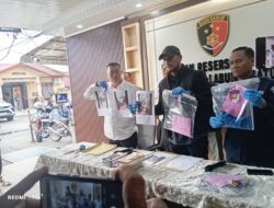 Polres Labuhanbatu adakan Konferensi Pers terkait Kasus Pengeroyokan Oleh Debt Kolektor: 2 Ditahan, 7 Diburu