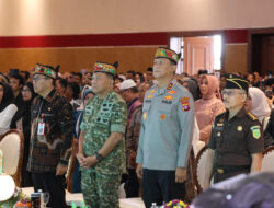 Dukung Dunia Pendidikan, Kapolda Kalteng Hadiri Wisuda 2.013 Mahasiwa dan Pengukuhan Guru Besar UMPR