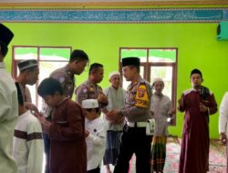 Di Tengah Ops Zebra Telabang 2025, Satlantas Polres Kotim Jadi Khotib Sholat Jumat dan Beri Himbauan Kamseltibcar Lantas