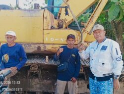 Pemkab Tanggamus Terjukan Alat Berat Tanggul Jebol di Negara Batin Berhasil Dikendalikan