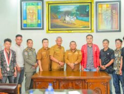 PERKUAT SINERGI, WABUB LABUHANBATU H. JAMRI TERIMA AUDIENSI DPC GMNI