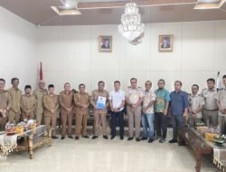 Profesor Sutan Nasomal Menyambut Baik Penyerahan Sertifikat Sekolah Rakyat Diserahkan Bupati Aceh Singkil Safriadi Oyon!!! 