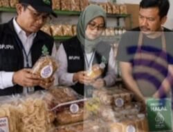 Profesor Sutan Nasomal Dukung BPJPH: Label Halal Wajib Dicantumkan, Pelaku Usaha Jangan Abaikan Aturan